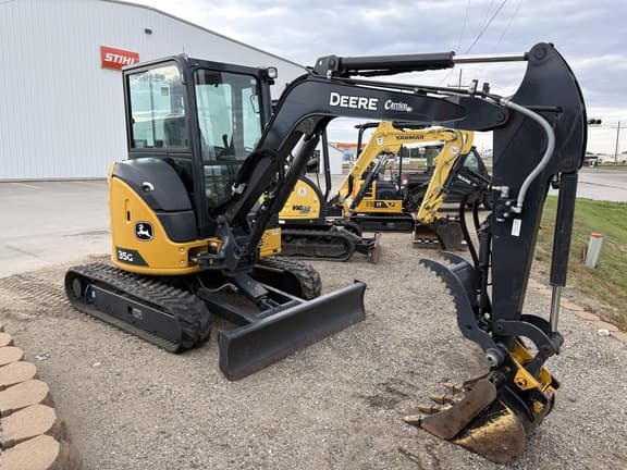 Image of John Deere 35G equipment image 4