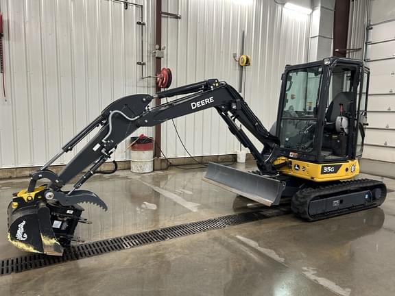 Image of John Deere 35G equipment image 1