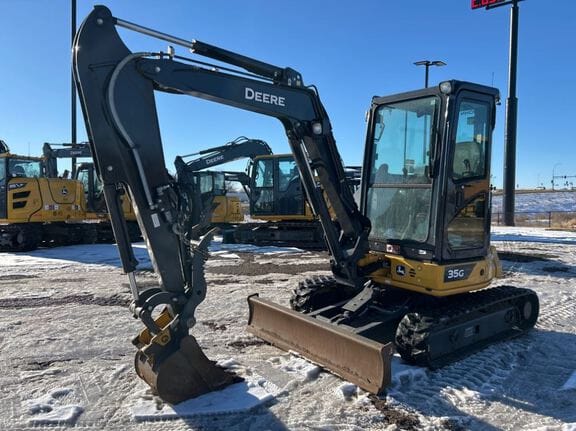 2023 John Deere 35G Equipment Image0