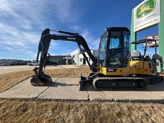 2023 John Deere 35G Equipment Image0