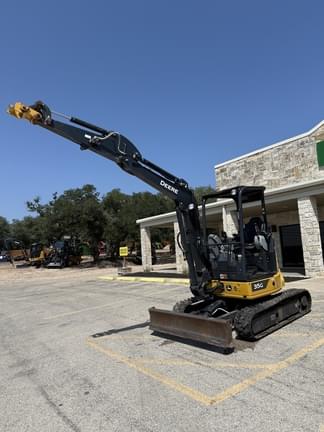 Image of John Deere 35G equipment image 2