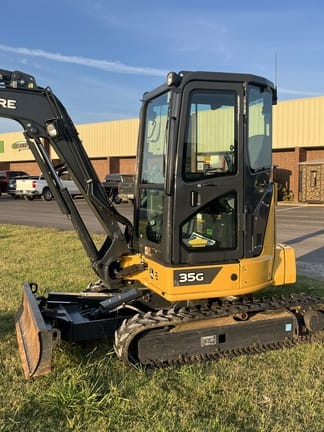 2023 John Deere 35G Equipment Image0