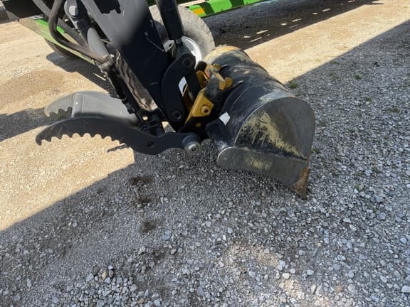 Image of John Deere 35G equipment image 4