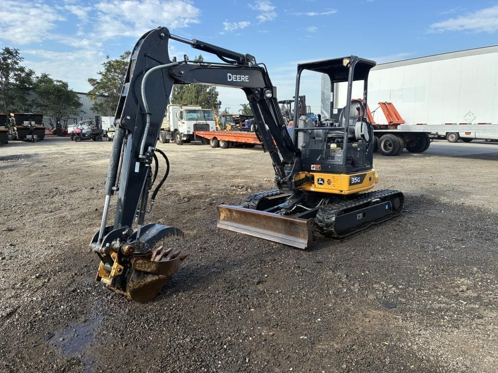 2023 John Deere 35G Equipment Image0