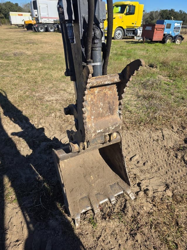 Image of John Deere 35G equipment image 4