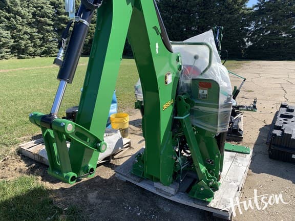 Image of John Deere 385A equipment image 2