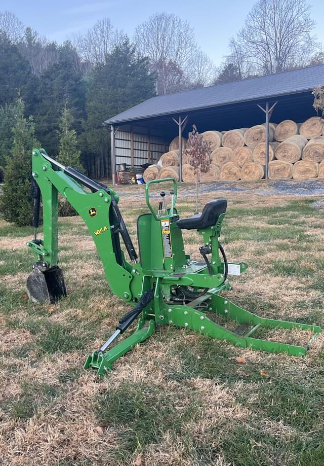 Image of John Deere 385A equipment image 2