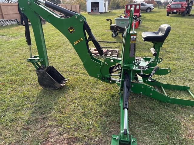 Image of John Deere 385A equipment image 1