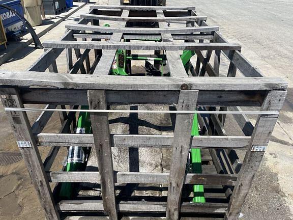 Image of John Deere 400E equipment image 1