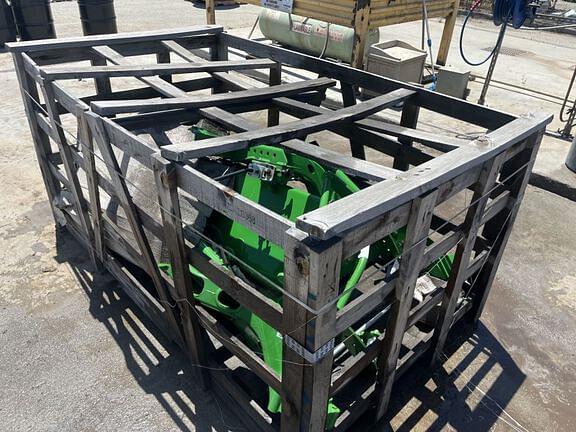 Image of John Deere 400E equipment image 4