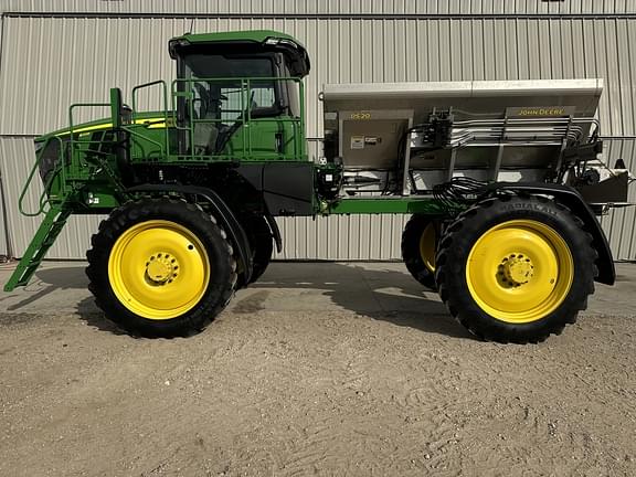 Image of John Deere 400R Primary image