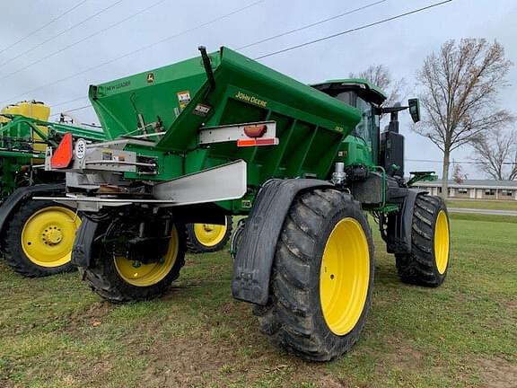 Image of John Deere 400R equipment image 3