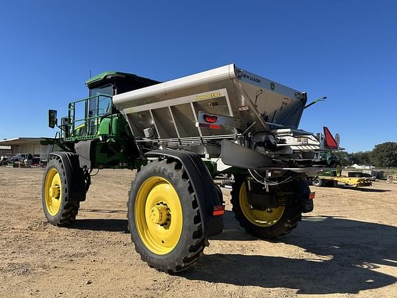 Image of John Deere 400R equipment image 1