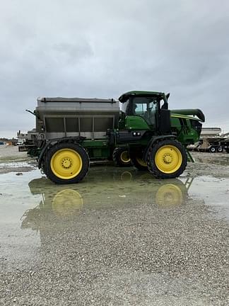 Image of John Deere 400R equipment image 1