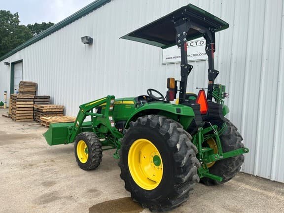 Image of John Deere 4044M equipment image 2