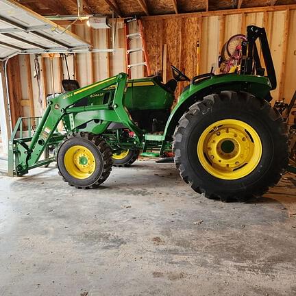 Image of John Deere 4044M Primary image