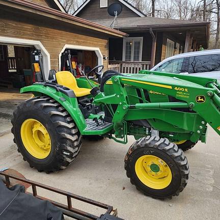 Image of John Deere 4044M equipment image 2