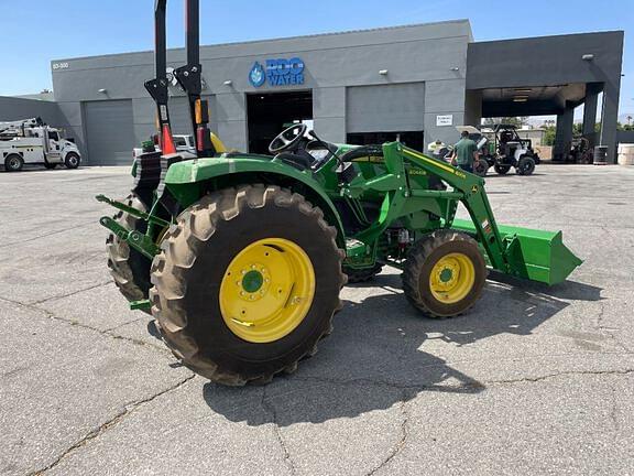 Image of John Deere 4044M equipment image 4