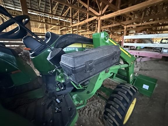 Image of John Deere 4044M equipment image 2