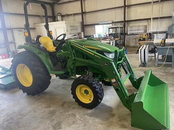 Image of John Deere 4044M equipment image 2