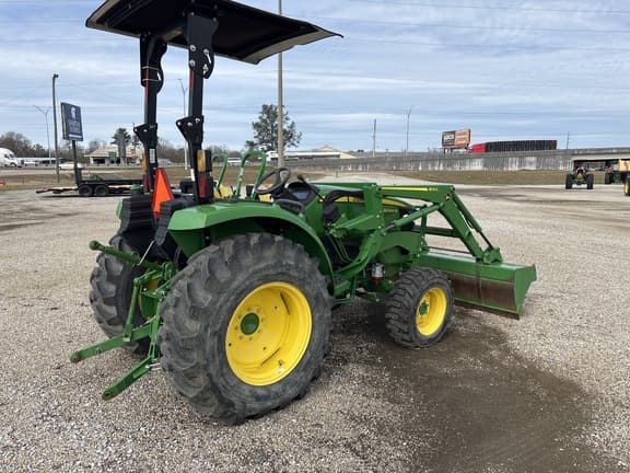 Image of John Deere 4044M equipment image 1