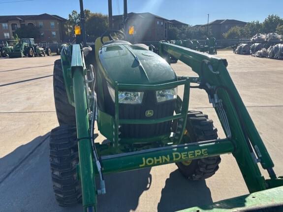 Image of John Deere 4044M equipment image 3