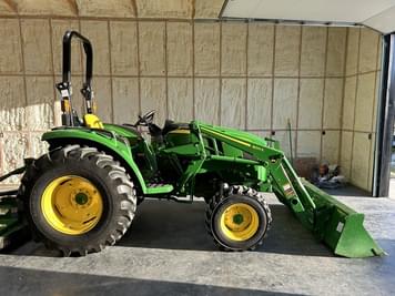 Main image John Deere 4044M