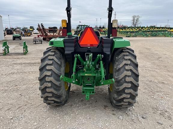 Image of John Deere 4044M equipment image 3