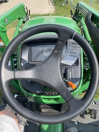 Image of John Deere 4044M equipment image 3