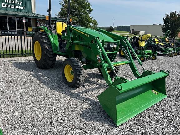 Image of John Deere 4044M equipment image 4