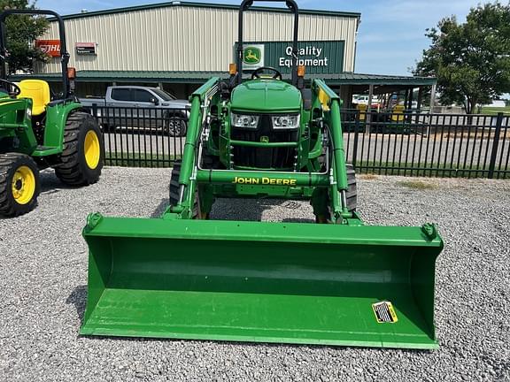 Image of John Deere 4044M equipment image 3