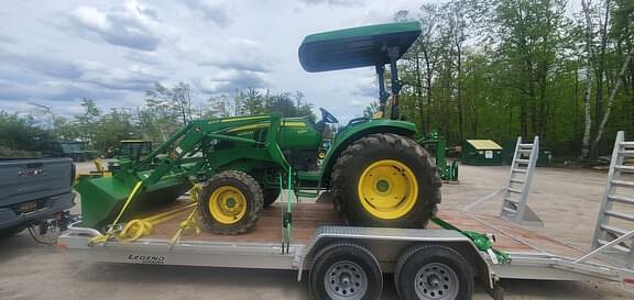 Image of John Deere 4044M equipment image 2