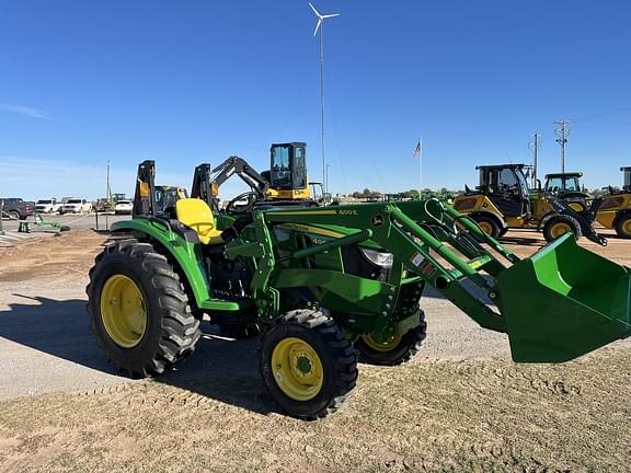 Image of John Deere 4044M equipment image 3