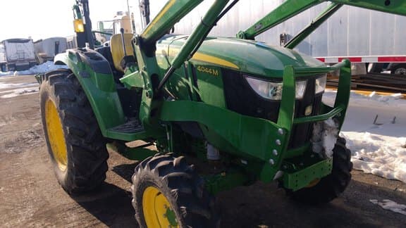 Image of John Deere 4044M equipment image 2