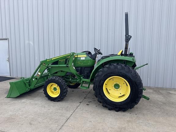 Image of John Deere 4044M equipment image 2