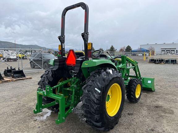 Image of John Deere 4044M equipment image 4