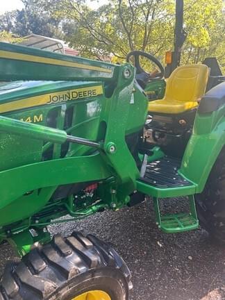 Main image John Deere 4044M