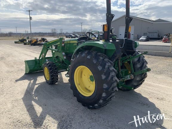 Image of John Deere 4044M equipment image 3