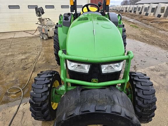 Image of John Deere 4044M equipment image 3