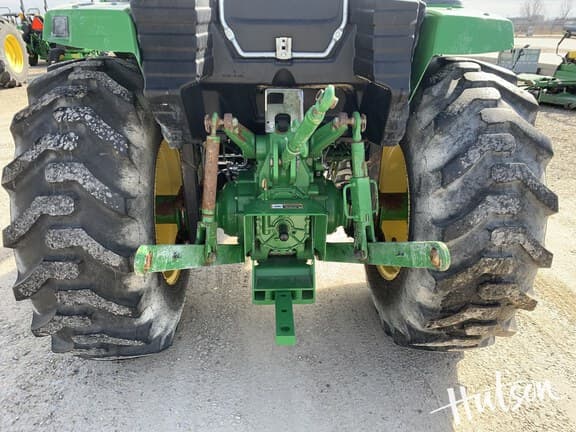 Image of John Deere 4044M equipment image 4