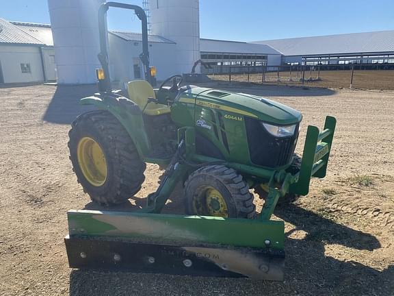 Image of John Deere 4044M equipment image 1