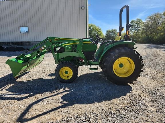 Image of John Deere 4044M equipment image 2