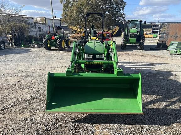 Image of John Deere 4044M equipment image 3