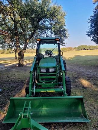 Image of John Deere 4044R equipment image 1