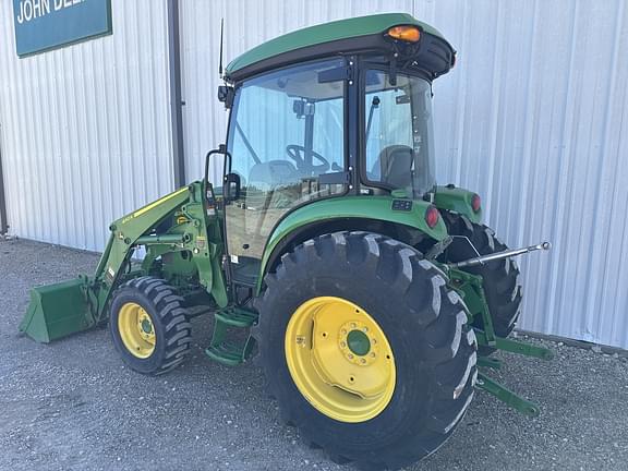 Image of John Deere 4044R equipment image 2