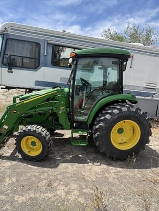 Image of John Deere 4044R equipment image 1