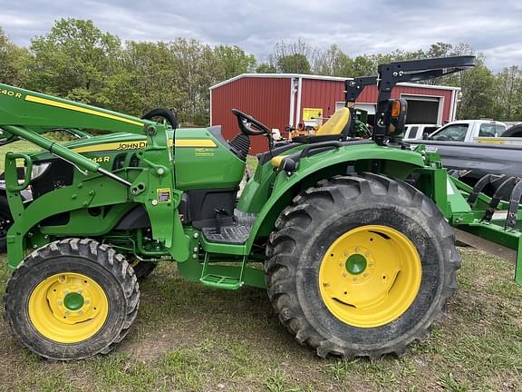 Image of John Deere 4044R Primary image