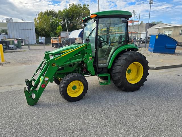 Image of John Deere 4044R equipment image 4