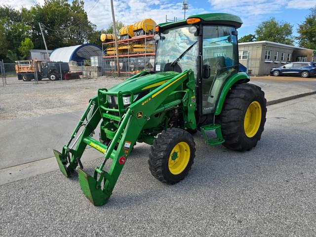 Image of John Deere 4044R equipment image 2