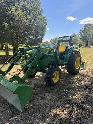 Image of John Deere 4052M equipment image 1